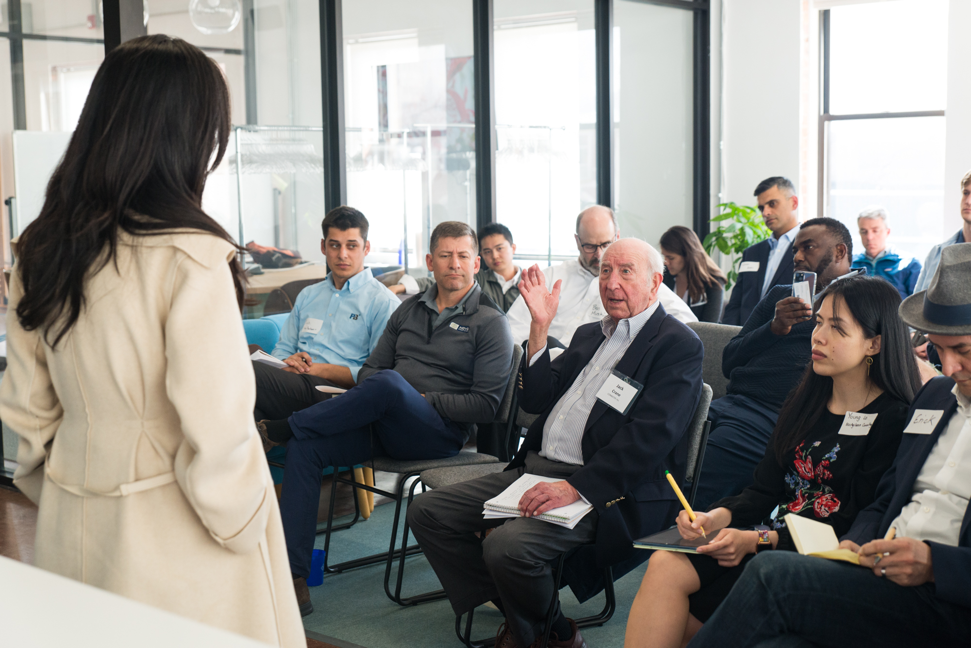 Jack Crane, CONNSTEP Director of Growth Services, asks a question during the Earthos pitch