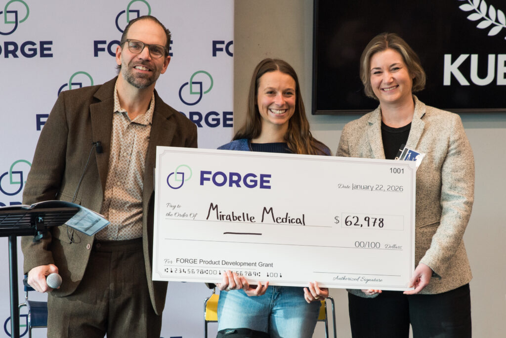 Clémence Bruguier, co-founder of Mirabelle Medical, accepting a FORGE Product Development Grant